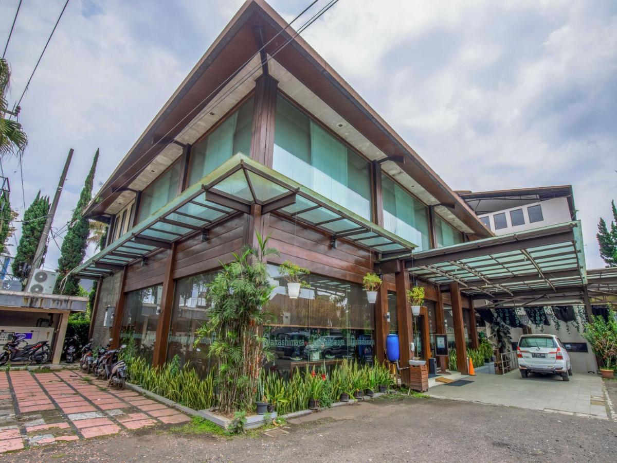 Takashimaya Hotel & Convention Lembang Exterior foto