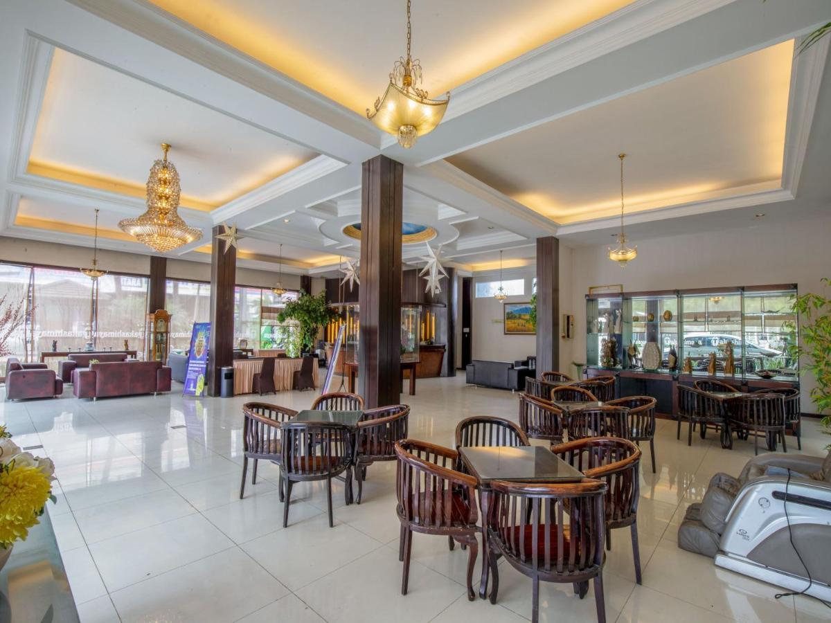 Takashimaya Hotel & Convention Lembang Exterior foto