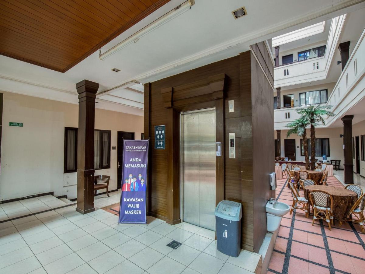 Takashimaya Hotel & Convention Lembang Exterior foto