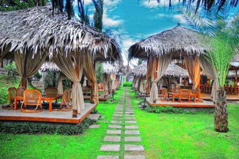 Takashimaya Hotel & Convention Lembang Exterior foto